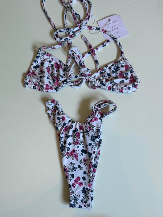 Available RTS XS Dahlia Set