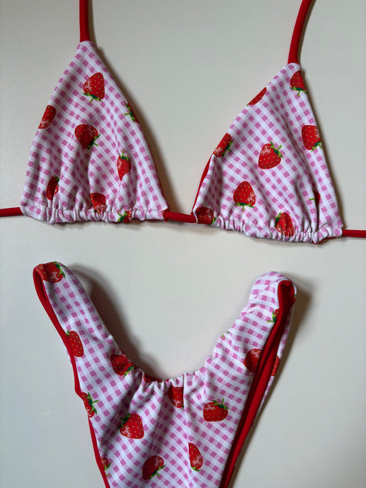 Available RTS Small Strawberry Set
